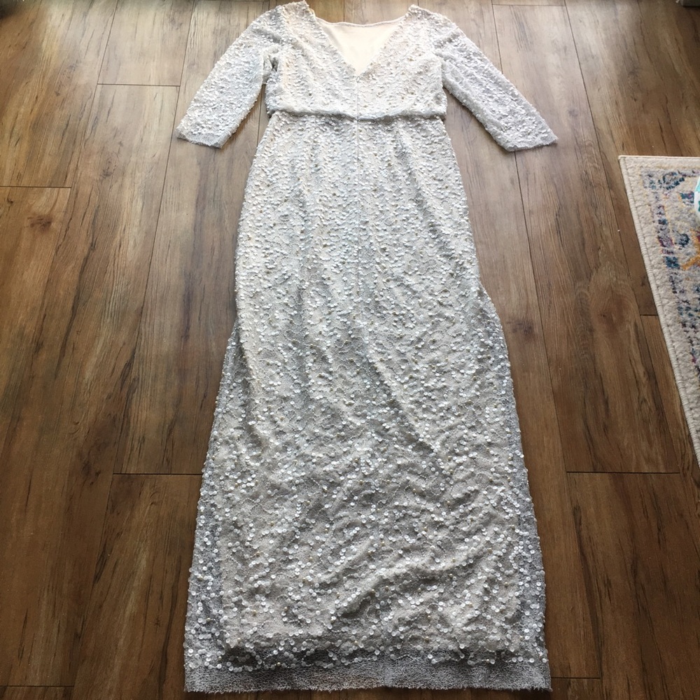 NWT ADRIANNA PAPELL Long Sleeve Pearl Beaded Dress with Slit - Picture 6 of 11
